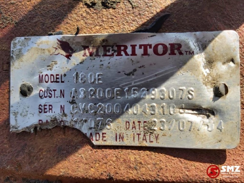 Iveco Occ Aandrijfas Meritor 180E - المحور الخلفي - شاحنة: صور 4 Iveco Occ Aandrijfas Meritor 180E - المحور الخلفي - شاحنة: صور 4