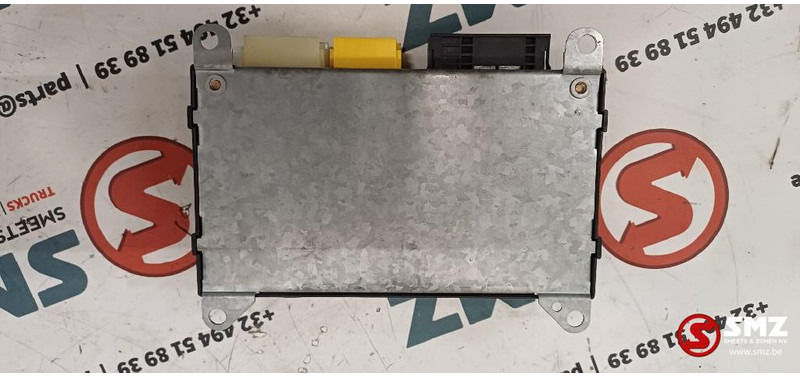 Iveco Occ ECU VCM regeleenheid Iveco - كتلة التحكم - شاحنة: صور 2 Iveco Occ ECU VCM regeleenheid Iveco - كتلة التحكم - شاحنة: صور 2