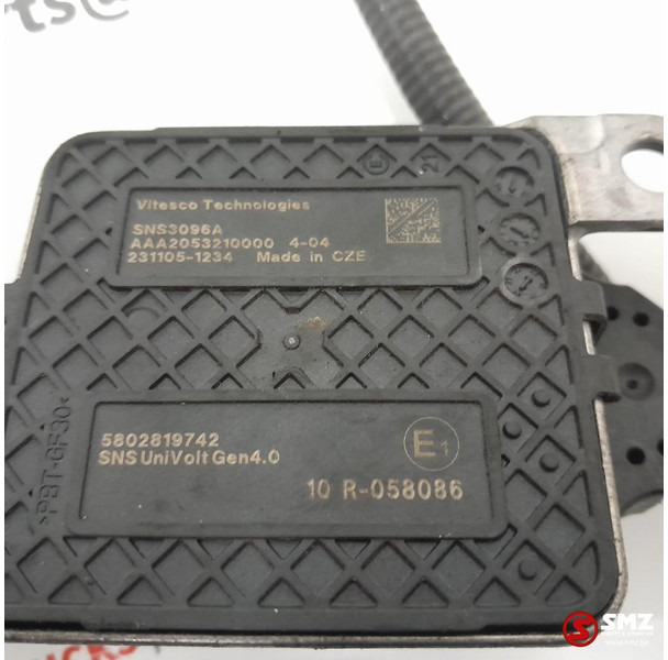 Iveco Occ NOX sensor Iveco - مِکشاف - شاحنة: صور 3 Iveco Occ NOX sensor Iveco - مِکشاف - شاحنة: صور 3