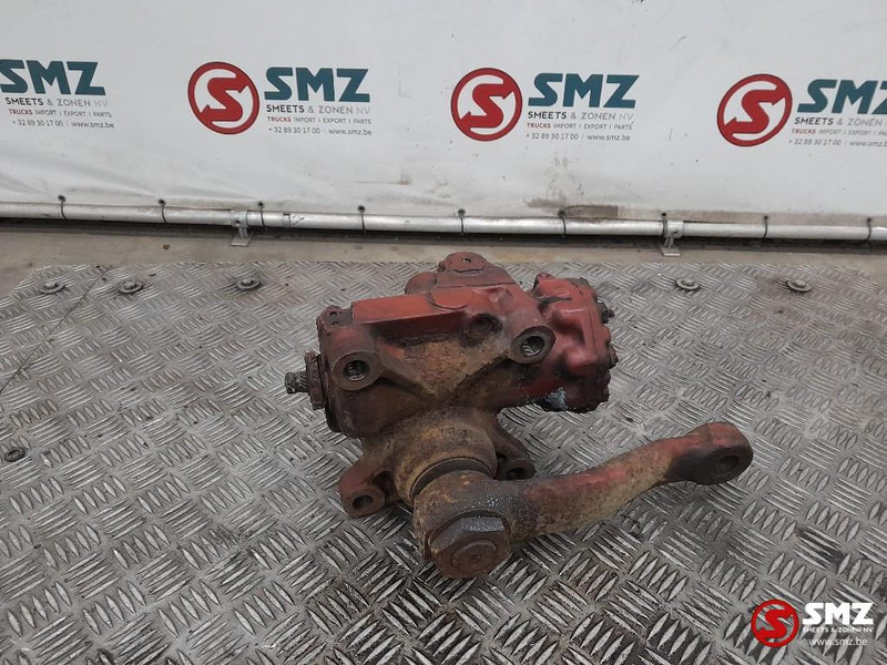 Iveco Occ Stuurhuis 130-13A Iveco - دودة دركسون - شاحنة: صور 2 Iveco Occ Stuurhuis 130-13A Iveco - دودة دركسون - شاحنة: صور 2
