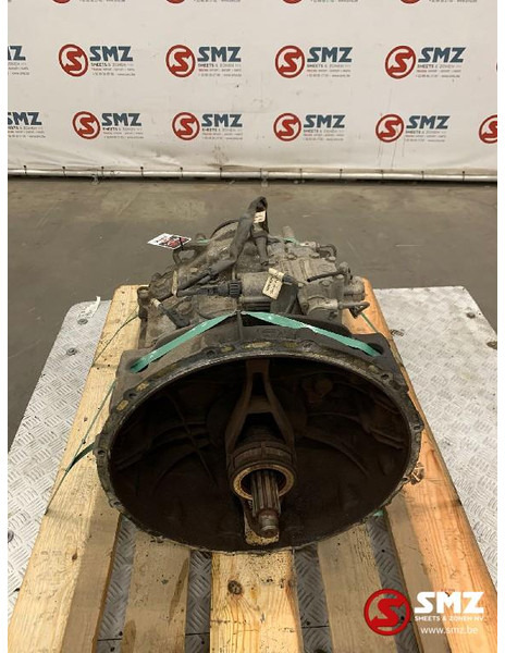 Iveco Occ Versnellingsbak Iveco 6AS700TO - علبة التروس - شاحنة: صور 2 Iveco Occ Versnellingsbak Iveco 6AS700TO - علبة التروس - شاحنة: صور 2