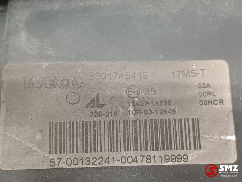 Iveco Occ koplamp links Iveco - كشافات - شاحنة: صور 3 Iveco Occ koplamp links Iveco - كشافات - شاحنة: صور 3
