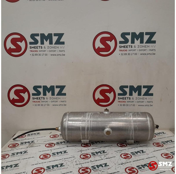 Iveco Occ luchtketel 20L 12,5Bar Iveco - قطع الغيار - شاحنة: صور 1 Iveco Occ luchtketel 20L 12,5Bar Iveco - قطع الغيار - شاحنة: صور 1