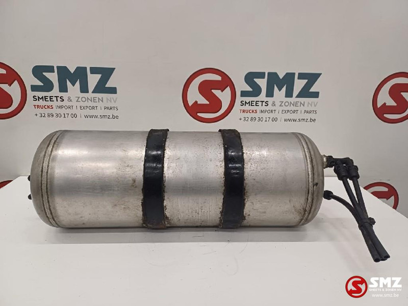 Iveco Occ luchtketel 30L 14Bar Iveco - قطع الغيار - شاحنة: صور 1 Iveco Occ luchtketel 30L 14Bar Iveco - قطع الغيار - شاحنة: صور 1