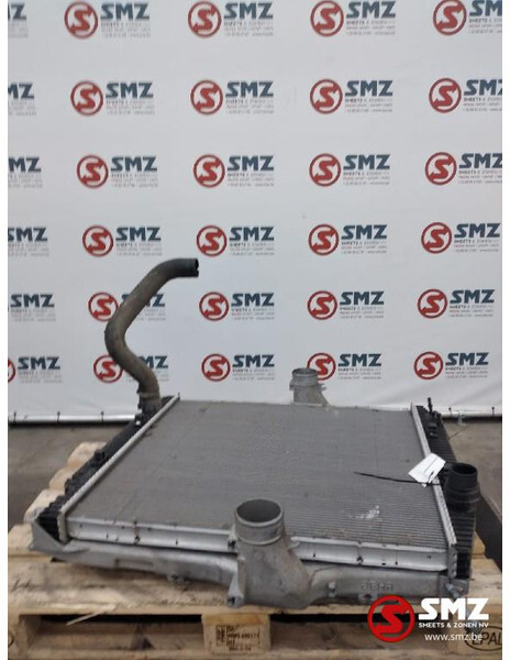 Iveco Occ radiator Iveco Trakker 41225857 - المشعاع - شاحنة: صور 2 Iveco Occ radiator Iveco Trakker 41225857 - المشعاع - شاحنة: صور 2
