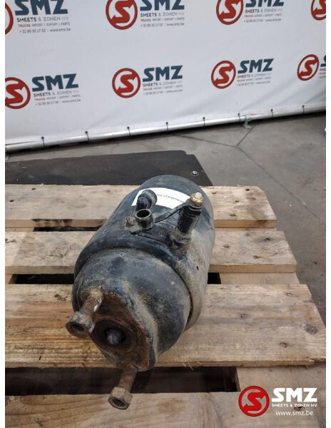 Iveco Occ remcilinder links Iveco Stralis - اسطوانة الفرامل - شاحنة: صور 2 Iveco Occ remcilinder links Iveco Stralis - اسطوانة الفرامل - شاحنة: صور 2