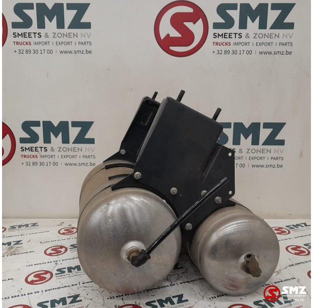 Iveco Occ set luchtketels 20L 14Bar + 15L 14Bar Iveco - قطع الغيار - شاحنة: صور 2 Iveco Occ set luchtketels 20L 14Bar + 15L 14Bar Iveco - قطع الغيار - شاحنة: صور 2