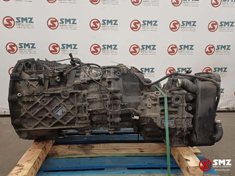 Iveco Occ versnellingsbak + intarder 12AS2331TD Iveco - علبة التروس - شاحنة: صور 2 Iveco Occ versnellingsbak + intarder 12AS2331TD Iveco - علبة التروس - شاحنة: صور 2