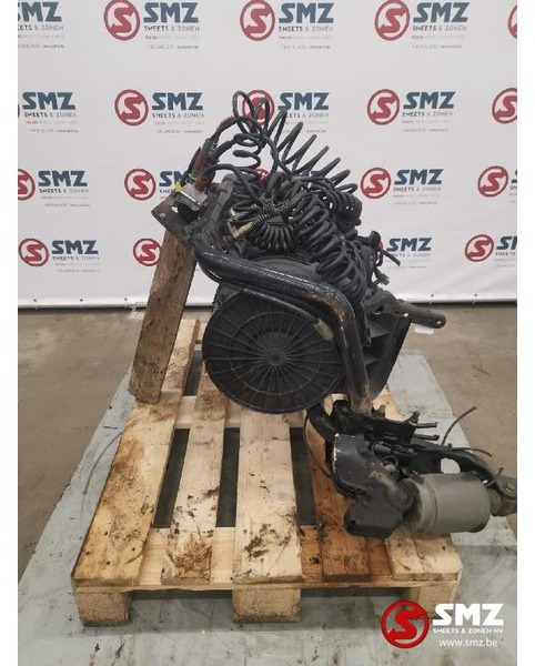 MAN Occ Cabine ophanging achter MAN TGX - الكابينة تعليق - شاحنة: صور 4 MAN Occ Cabine ophanging achter MAN TGX - الكابينة تعليق - شاحنة: صور 4