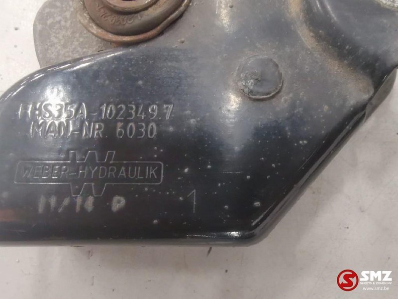MAN Occ Cabinevergrendeling MAN TGX 18.440 - الإطار/ الشاسيه - شاحنة: صور 2 MAN Occ Cabinevergrendeling MAN TGX 18.440 - الإطار/ الشاسيه - شاحنة: صور 2
