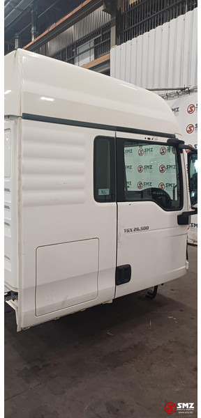 MAN Occ cabine RHD MAN TGX - الكابينة والداخلية - شاحنة: صور 5 MAN Occ cabine RHD MAN TGX - الكابينة والداخلية - شاحنة: صور 5