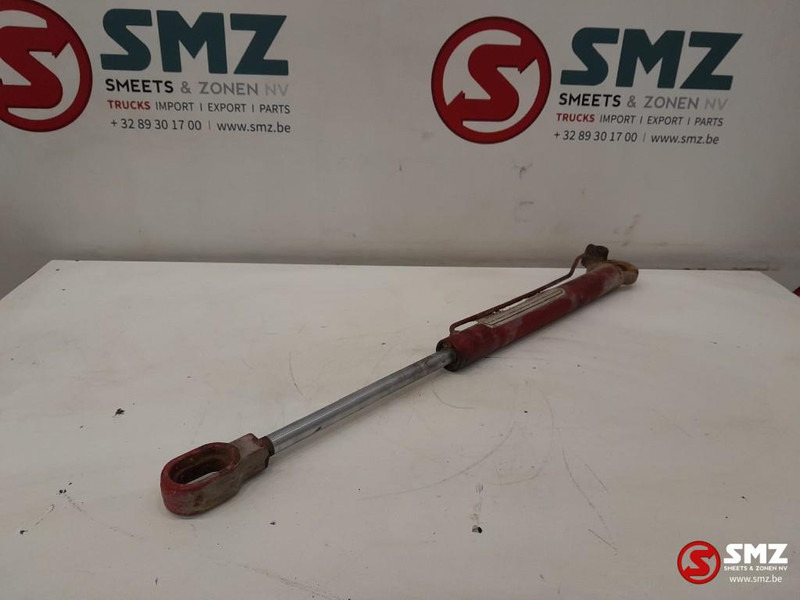 MAN Occ cabinekantelcilinder MAN - الإطار/ الشاسيه - شاحنة: صور 4 MAN Occ cabinekantelcilinder MAN - الإطار/ الشاسيه - شاحنة: صور 4