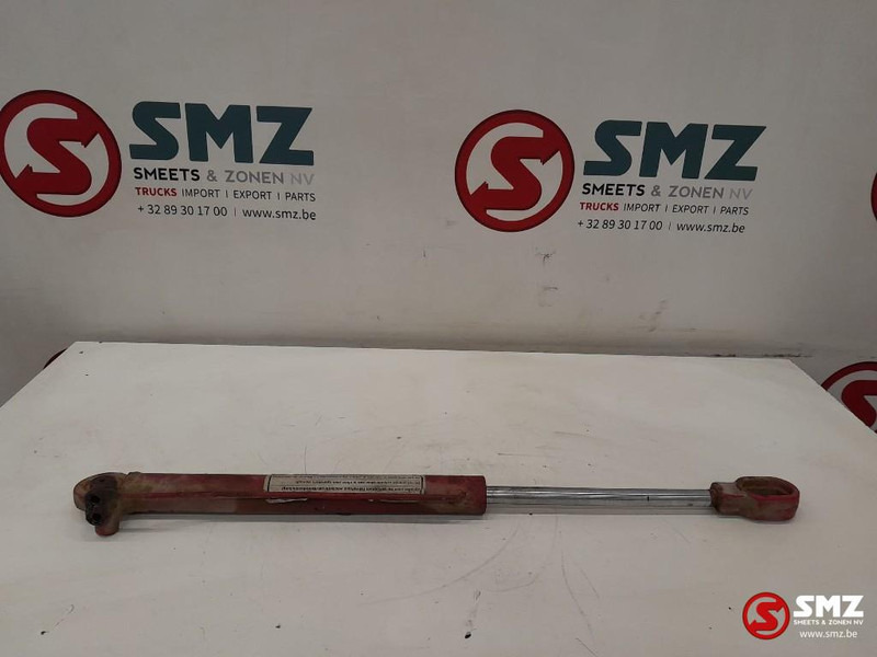 MAN Occ cabinekantelcilinder MAN - الإطار/ الشاسيه - شاحنة: صور 1 MAN Occ cabinekantelcilinder MAN - الإطار/ الشاسيه - شاحنة: صور 1