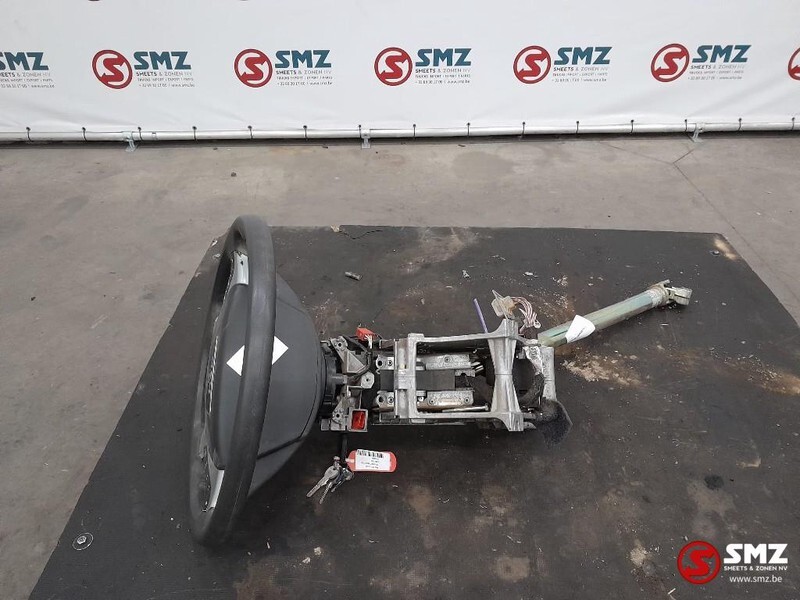 MAN Occ complete stuurkolom MAN TGS 81461136236 - قيادة السيارة - شاحنة: صور 2 MAN Occ complete stuurkolom MAN TGS 81461136236 - قيادة السيارة - شاحنة: صور 2