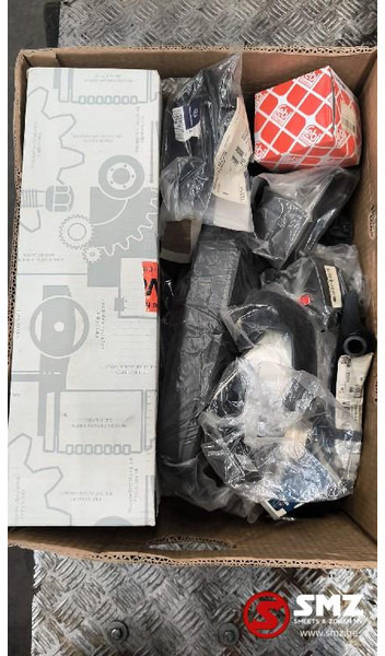 Mercedes-Benz Lot onderdelen Mercedes - المرآة الخلفية - شاحنة: صور 1 Mercedes-Benz Lot onderdelen Mercedes - المرآة الخلفية - شاحنة: صور 1