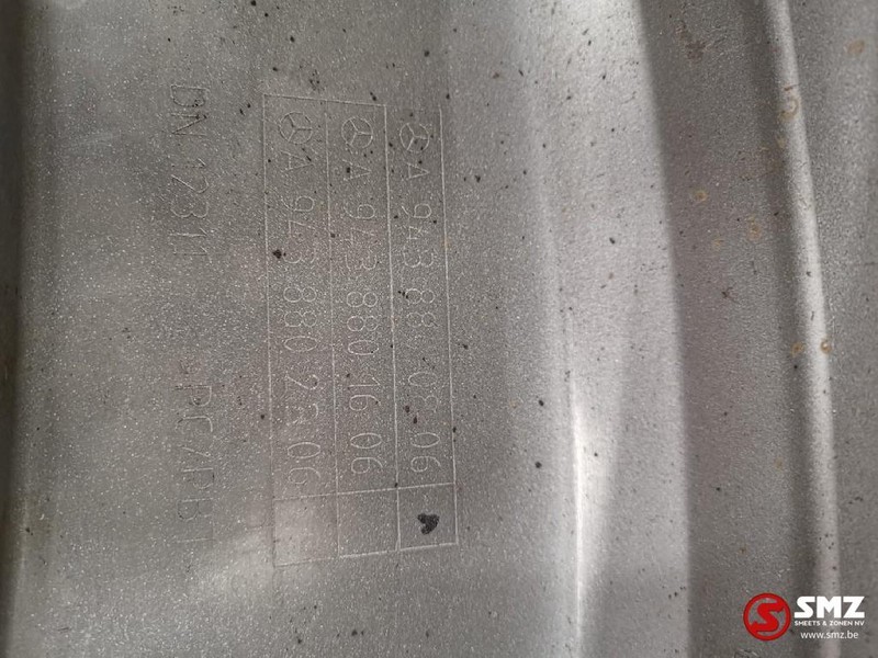 Mercedes-Benz Occ Spatbord actros links - درابزين - شاحنة: صور 3 Mercedes-Benz Occ Spatbord actros links - درابزين - شاحنة: صور 3