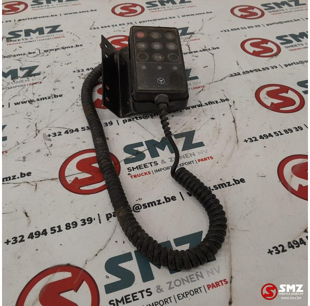 Mercedes-Benz Occ afstandsbediening luchtvering Mercedes - النظام الكهربائي - شاحنة: صور 4 Mercedes-Benz Occ afstandsbediening luchtvering Mercedes - النظام الكهربائي - شاحنة: صور 4