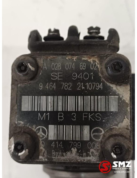 Mercedes-Benz Occ brandstofinjectiepomp OM906 Mercedes - مضخات الوقود - شاحنة: صور 5 Mercedes-Benz Occ brandstofinjectiepomp OM906 Mercedes - مضخات الوقود - شاحنة: صور 5
