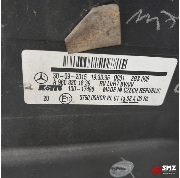 Mercedes-Benz Occ koplamp links Mercedes - كشافات - شاحنة: صور 3 Mercedes-Benz Occ koplamp links Mercedes - كشافات - شاحنة: صور 3
