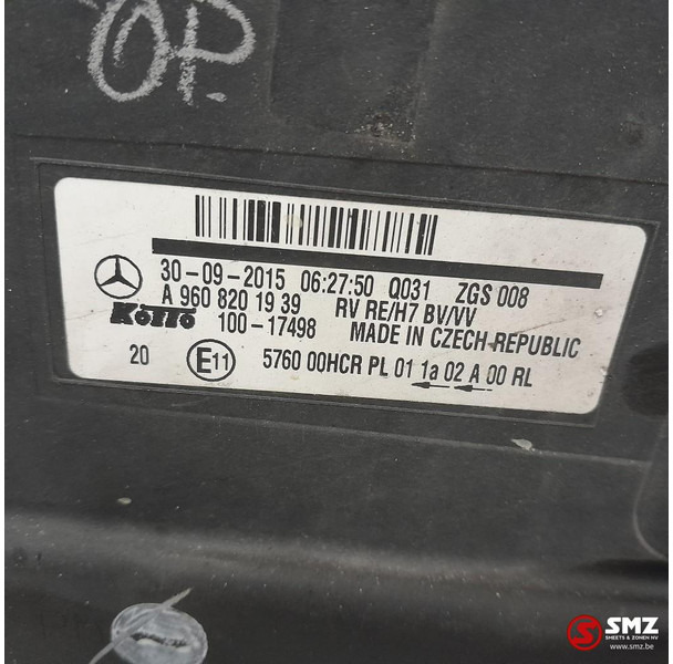Mercedes-Benz Occ koplamp rechts Mercedes - كشافات - شاحنة: صور 3 Mercedes-Benz Occ koplamp rechts Mercedes - كشافات - شاحنة: صور 3
