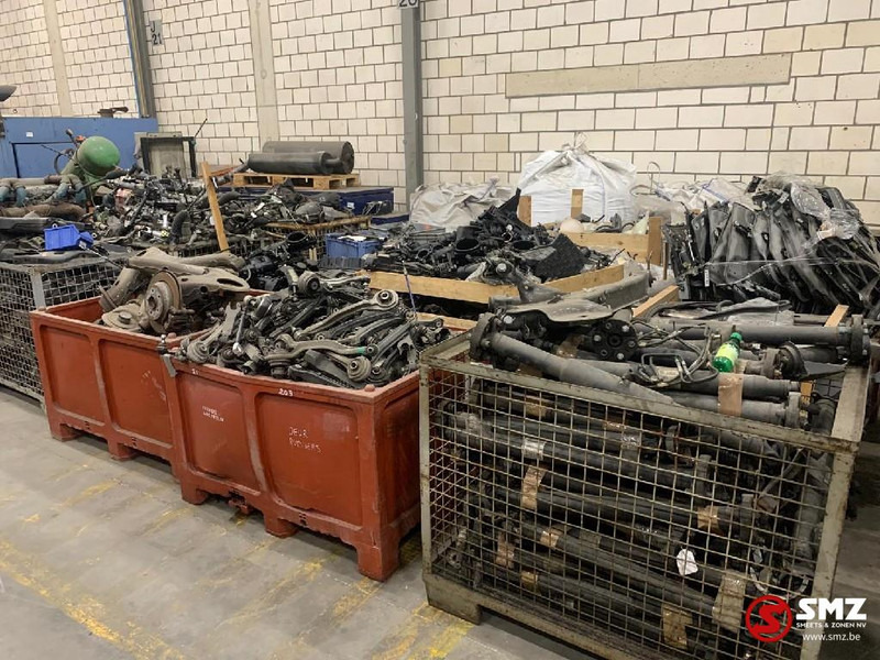 Mercedes-Benz Occ lot van Mercedes Personenwagen + 6000 stuks !! - هيكل السيارة الخارجية - سيارة: صور 4 Mercedes-Benz Occ lot van Mercedes Personenwagen + 6000 stuks !! - هيكل السيارة الخارجية - سيارة: صور 4