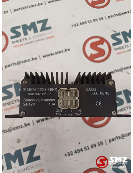Mercedes-Benz Occ omvormer 24/12V 18A Mercedes - النظام الكهربائي - شاحنة: صور 4 Mercedes-Benz Occ omvormer 24/12V 18A Mercedes - النظام الكهربائي - شاحنة: صور 4