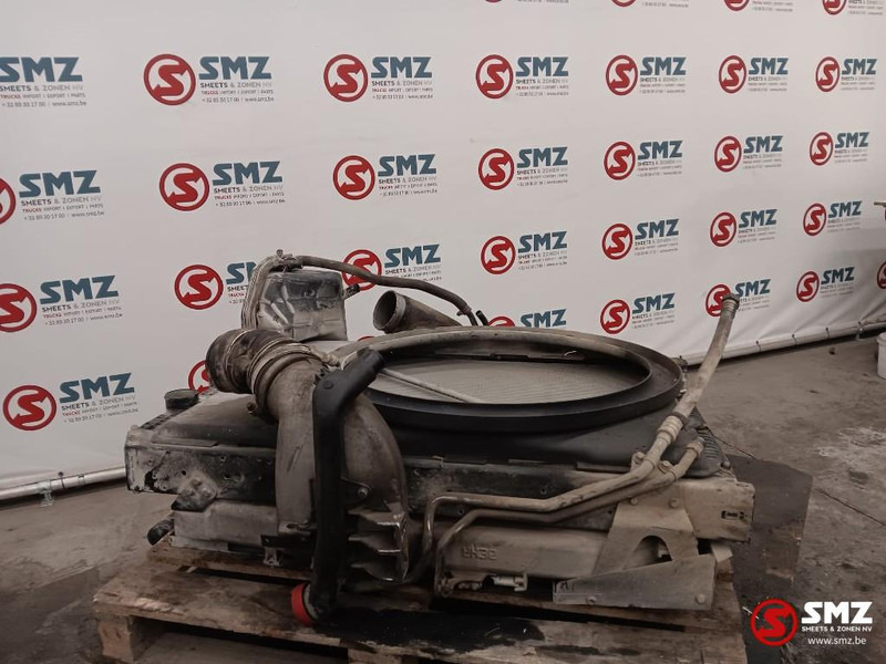 Mercedes-Benz Occ radiator + intercooler + expansievat Mercedes - المشعاع - شاحنة: صور 4 Mercedes-Benz Occ radiator + intercooler + expansievat Mercedes - المشعاع - شاحنة: صور 4