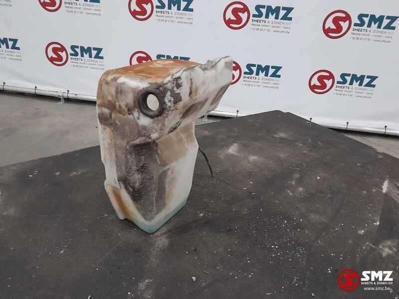 Mercedes-Benz Occ ruitenwisservloeistoftank Mercedes Atego A9738 - مساحة الزجاج الأمامي - شاحنة: صور 2 Mercedes-Benz Occ ruitenwisservloeistoftank Mercedes Atego A9738 - مساحة الزجاج الأمامي - شاحنة: صور 2