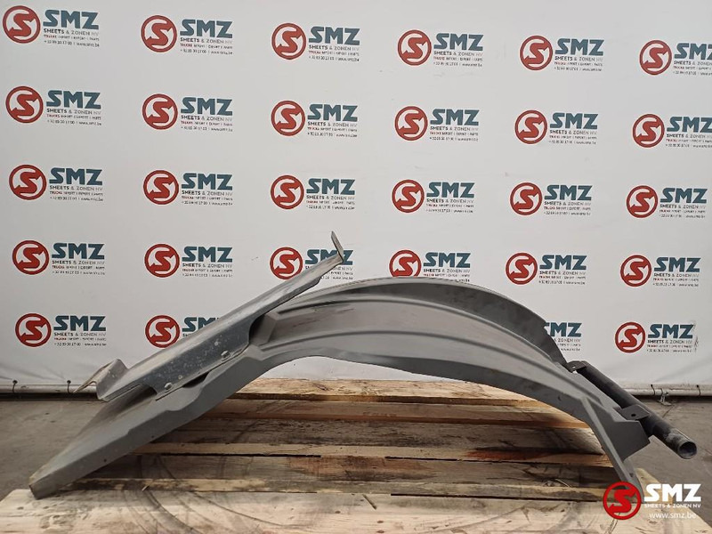 Mercedes-Benz Occ spatbord linksvooraan Mercedes - هيكل السيارة الخارجية - شاحنة: صور 1 Mercedes-Benz Occ spatbord linksvooraan Mercedes - هيكل السيارة الخارجية - شاحنة: صور 1
