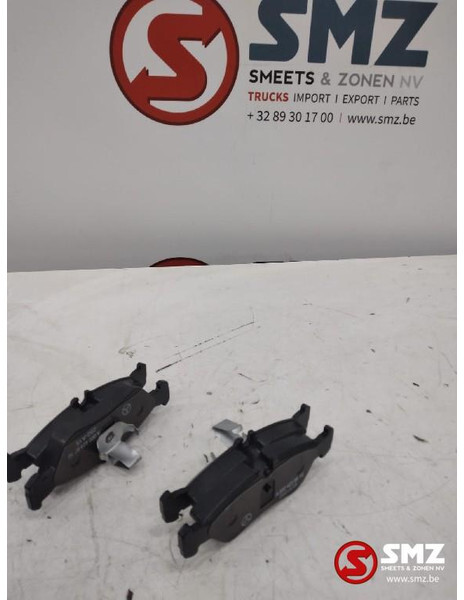 Mercedes-Benz Set remblokken mercedes sprinter w903 a0044202720 - الفرامل الوسادات - شاحنة: صور 1 Mercedes-Benz Set remblokken mercedes sprinter w903 a0044202720 - الفرامل الوسادات - شاحنة: صور 1