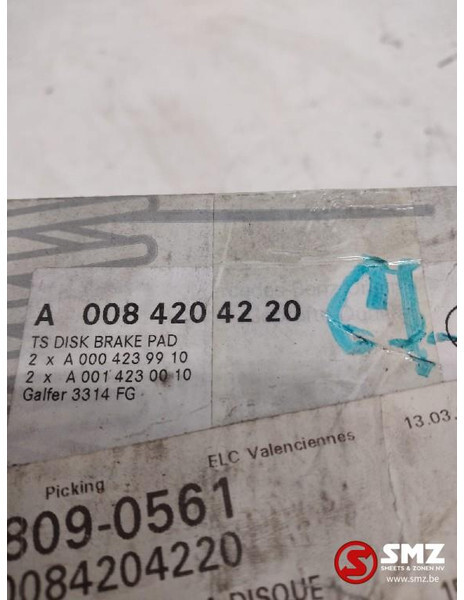 Mercedes-Benz Set remblokken mercedes sprinter w909 a0084204220 - الفرامل الوسادات - شاحنة: صور 2 Mercedes-Benz Set remblokken mercedes sprinter w909 a0084204220 - الفرامل الوسادات - شاحنة: صور 2