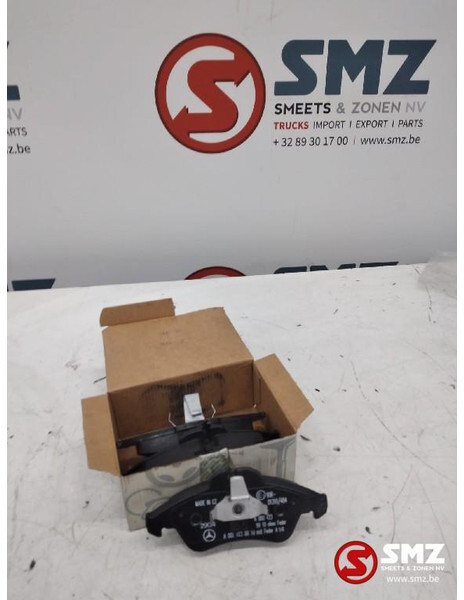 Mercedes-Benz Set remblokken mercedes sprinter w909 a0084204220 - الفرامل الوسادات - شاحنة: صور 1 Mercedes-Benz Set remblokken mercedes sprinter w909 a0084204220 - الفرامل الوسادات - شاحنة: صور 1