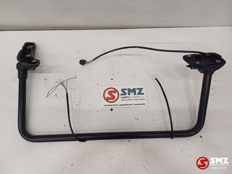 Mercedes-Benz Spiegelhouder rechts mercedes - المرآة الخلفية - شاحنة: صور 2 Mercedes-Benz Spiegelhouder rechts mercedes - المرآة الخلفية - شاحنة: صور 2