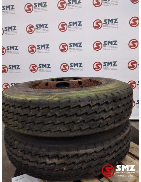 Pirelli Occ vrachtwagenband Pirelli Cinturato 11 00 R 20 - الإطارات - شاحنة: صور 1 Pirelli Occ vrachtwagenband Pirelli Cinturato 11 00 R 20 - الإطارات - شاحنة: صور 1