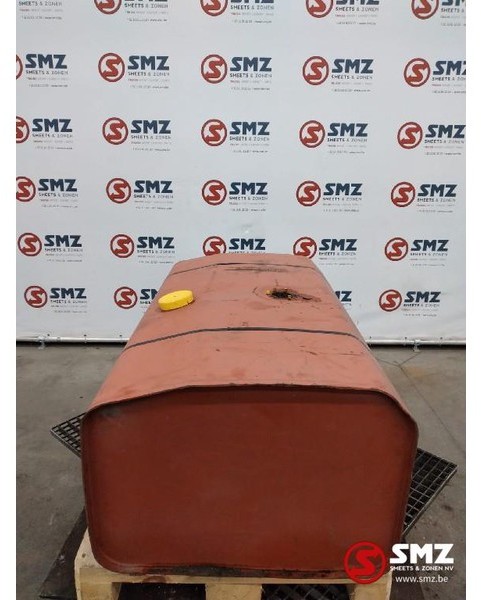 Renault Occ Brandstoftank Renault 475l - خزان وقود - شاحنة: صور 4 Renault Occ Brandstoftank Renault 475l - خزان وقود - شاحنة: صور 4