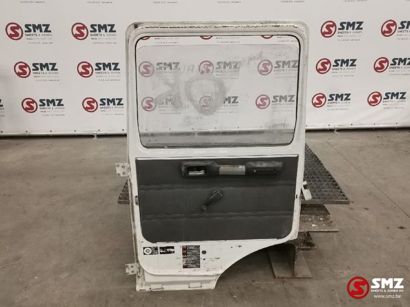 Renault Occ Deur rechts Renault Midliner - باب و قطع الغيار - شاحنة: صور 2 Renault Occ Deur rechts Renault Midliner - باب و قطع الغيار - شاحنة: صور 2