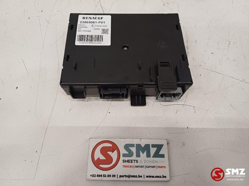 Renault Occ ECU DACU3 regeleenheid Renault - كتلة التحكم - شاحنة: صور 2 Renault Occ ECU DACU3 regeleenheid Renault - كتلة التحكم - شاحنة: صور 2