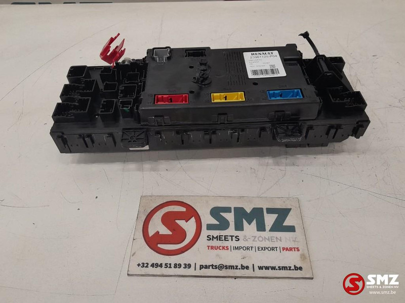 Renault Occ ECU VMCU2 regeleenheid Renault - كتلة التحكم - شاحنة: صور 5 Renault Occ ECU VMCU2 regeleenheid Renault - كتلة التحكم - شاحنة: صور 5