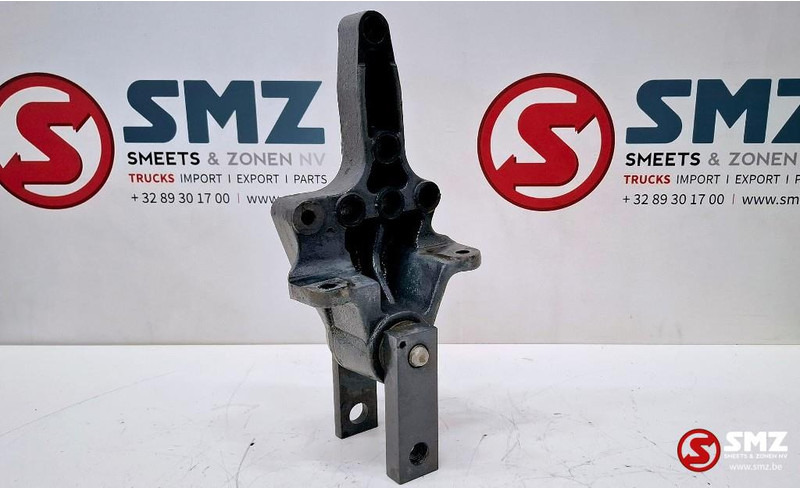 Renault Occ bladveerbeugel vooras rechts Renault - الإطار/ الشاسيه - شاحنة: صور 2 Renault Occ bladveerbeugel vooras rechts Renault - الإطار/ الشاسيه - شاحنة: صور 2
