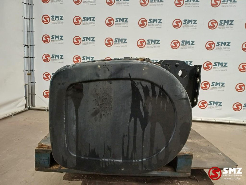 Renault Occ brandstoftank 540L Renault - خزان وقود - شاحنة: صور 3 Renault Occ brandstoftank 540L Renault - خزان وقود - شاحنة: صور 3