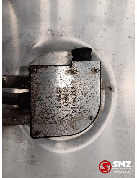 خزان وقود - شاحنة Renault Occ brandstoftank met steunen 415L Renault: صور 6 خزان وقود - شاحنة Renault Occ brandstoftank met steunen 415L Renault: صور 6