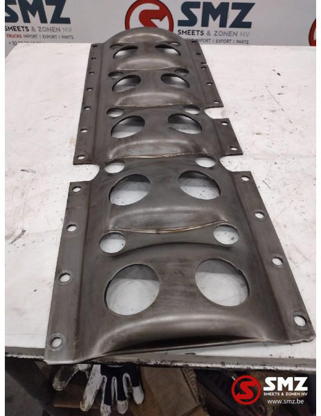 Renault Occ chassisversterking Renault - الإطار/ الشاسيه - شاحنة: صور 2 Renault Occ chassisversterking Renault - الإطار/ الشاسيه - شاحنة: صور 2