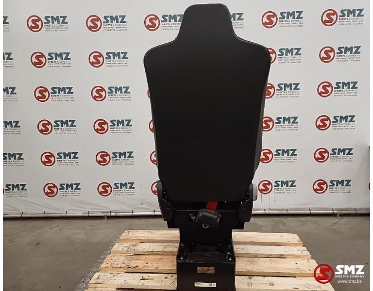 Renault Occ passagiersstoel Renault - الكابينة والداخلية - شاحنة: صور 2 Renault Occ passagiersstoel Renault - الكابينة والداخلية - شاحنة: صور 2