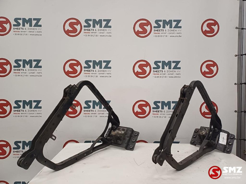 Renault Occ set side skirt steunen Renault - الإطار/ الشاسيه - شاحنة: صور 2 Renault Occ set side skirt steunen Renault - الإطار/ الشاسيه - شاحنة: صور 2