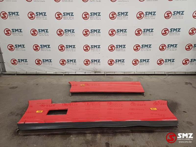 Renault Occ set side skirts L/R Renault - الإطار/ الشاسيه - شاحنة: صور 1 Renault Occ set side skirts L/R Renault - الإطار/ الشاسيه - شاحنة: صور 1