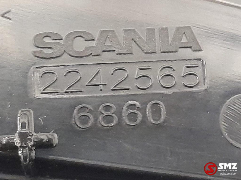 Scania Occ set links + rechts zijverlichting Scania - أضواء - شاحنة: صور 4 Scania Occ set links + rechts zijverlichting Scania - أضواء - شاحنة: صور 4