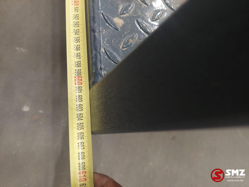 Smz Afzetcontainer plateau SMZ 6000x2500mm - الحمالات الخطافية: صور 5 Smz Afzetcontainer plateau SMZ 6000x2500mm - الحمالات الخطافية: صور 5