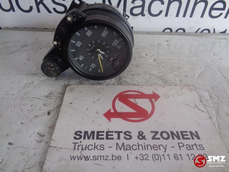 VDO Occ tachograaf - التاكوغراف - شاحنة: صور 1 VDO Occ tachograaf - التاكوغراف - شاحنة: صور 1