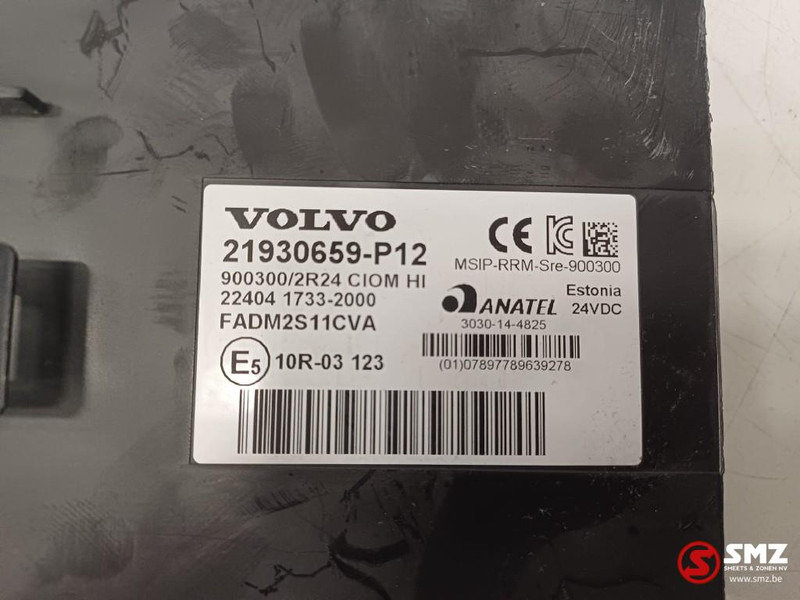 Volvo Occ ECU CIOM regeleenheid Volvo - كتلة التحكم - شاحنة: صور 4 Volvo Occ ECU CIOM regeleenheid Volvo - كتلة التحكم - شاحنة: صور 4