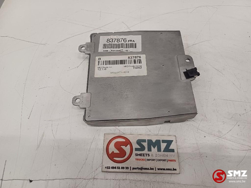 Volvo Occ ECU telematica regeleenheid Volvo - كتلة التحكم - شاحنة: صور 2 Volvo Occ ECU telematica regeleenheid Volvo - كتلة التحكم - شاحنة: صور 2